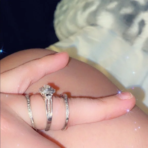 1/4 CT Diamond Sterling Silver Wedding Set - Picture 4 of 4